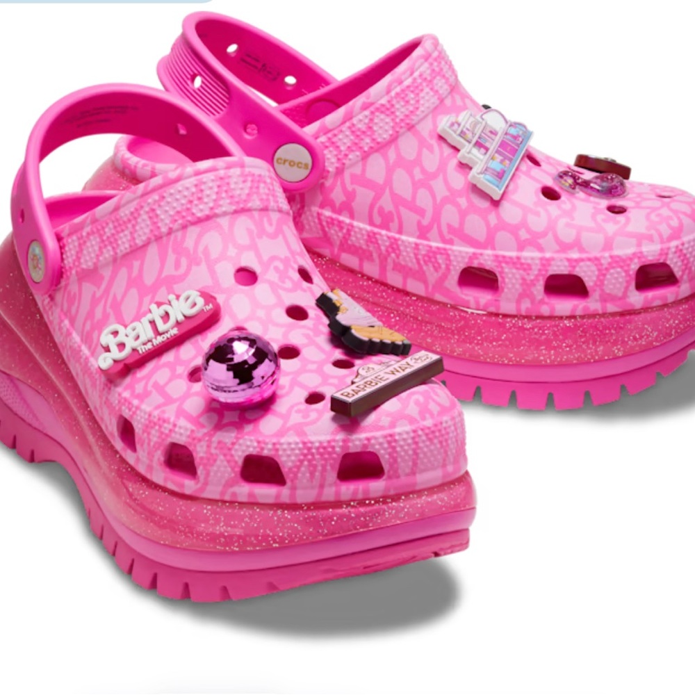 BARBIE THE MOVIE MEGA CRUSH CLOG